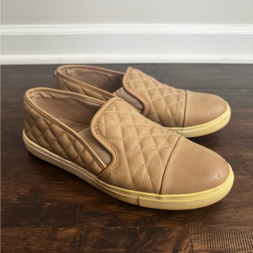 Steve Madden Women’s Beige Quilted Slip-On Shoes - Picture 1 of 8